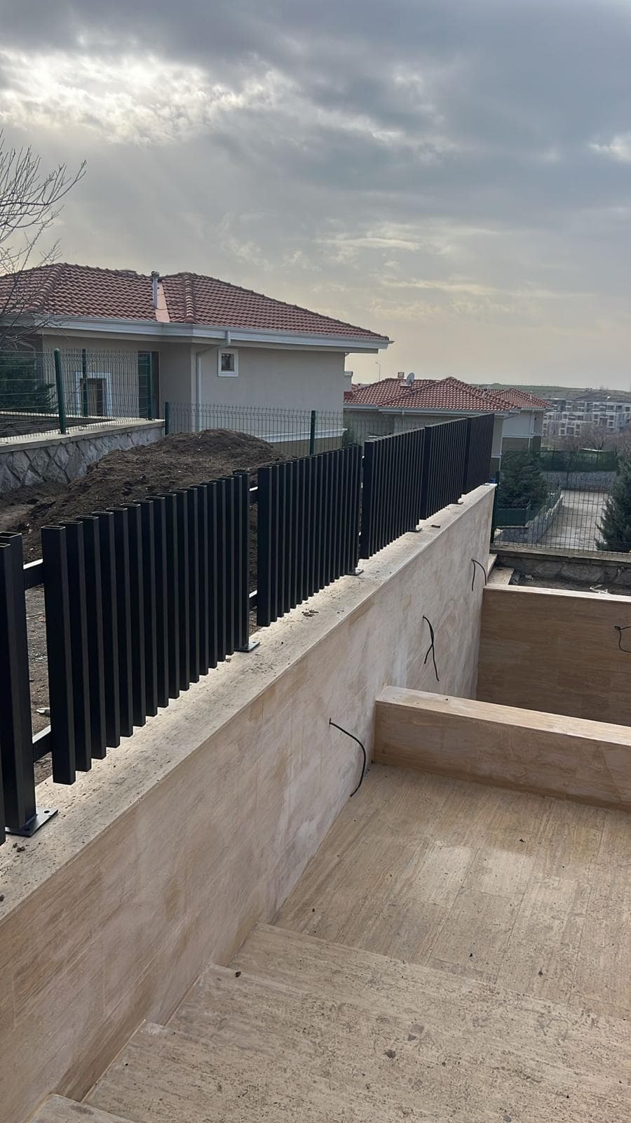 Ankara villa çift kanat ferforje bahçe kapısı demir doğrama